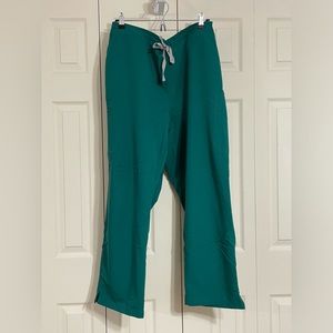 Figs Yola Scrub Pants.